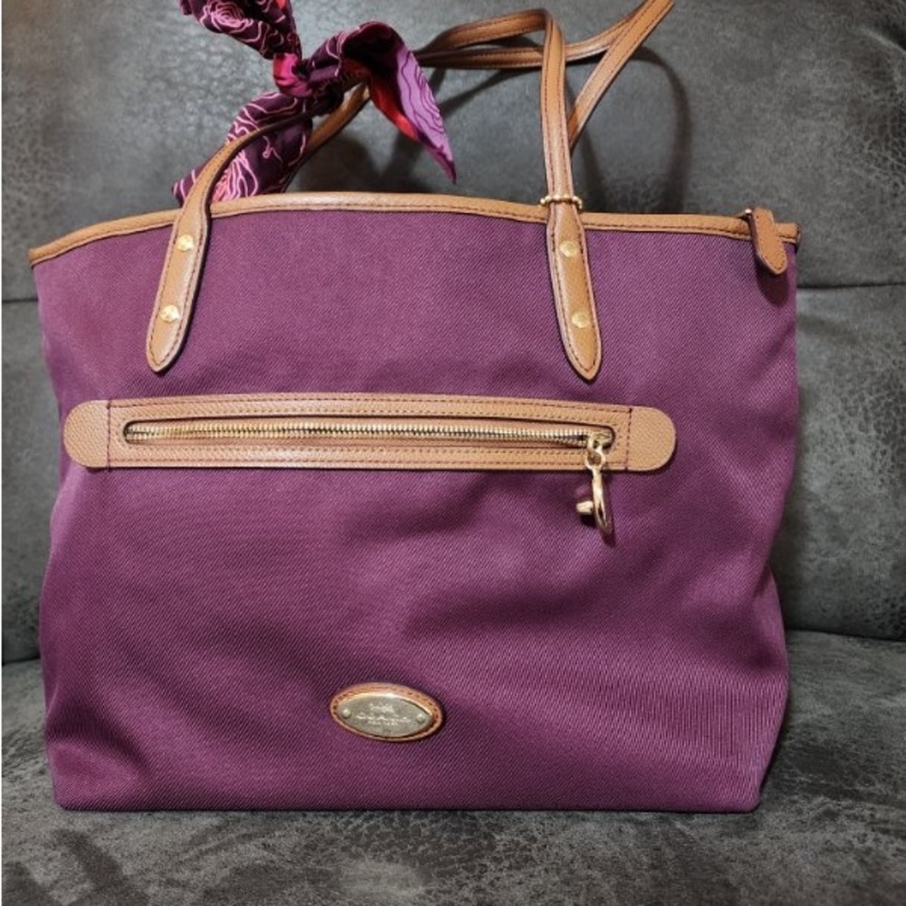 Purple Coach Purse With Matching Wallet